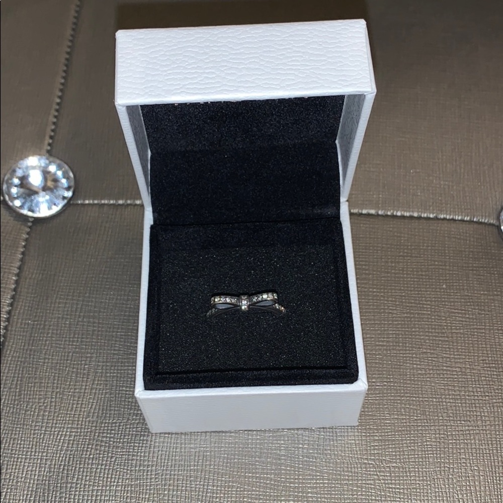 Pandora Bow Ring